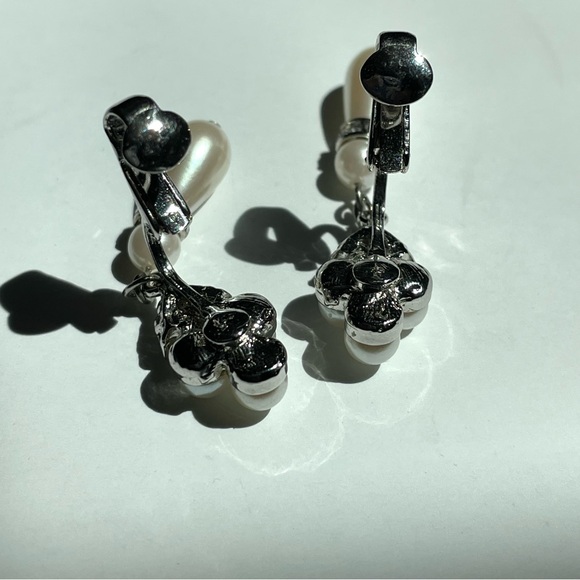 Vintage faux pearl dangle earrings rhinestones silvertone - Picture 6 of 7